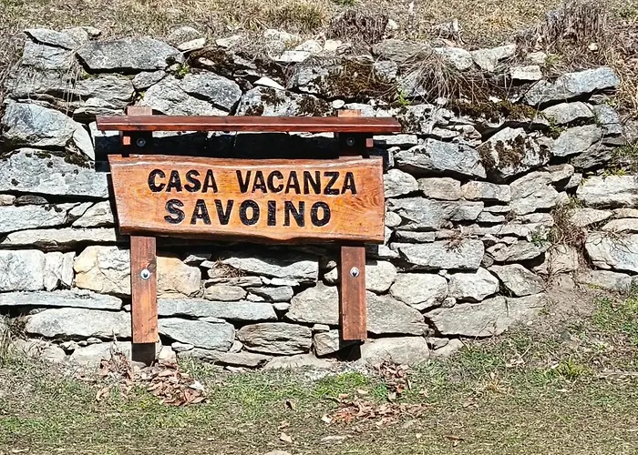 Casa Savoino * Варцо